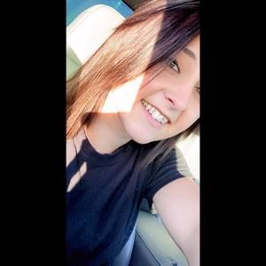 Meet your Posher, Cheyanne